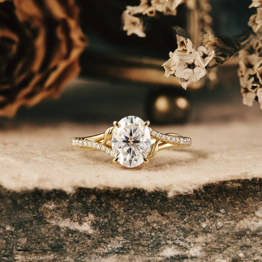 Moissanite diamond oval shape vintage engagement ring