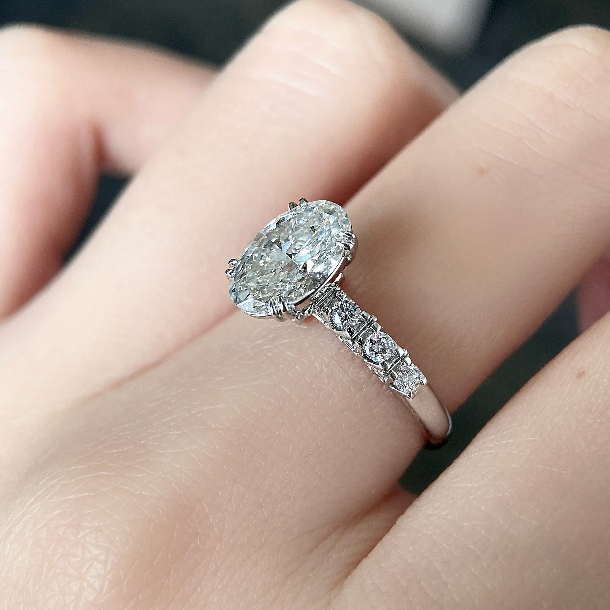 Oval cut CVD diamond pave style engagement ring