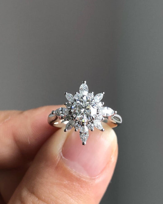 Cluster Ring with 1.0 CT Round Cut Moissanite