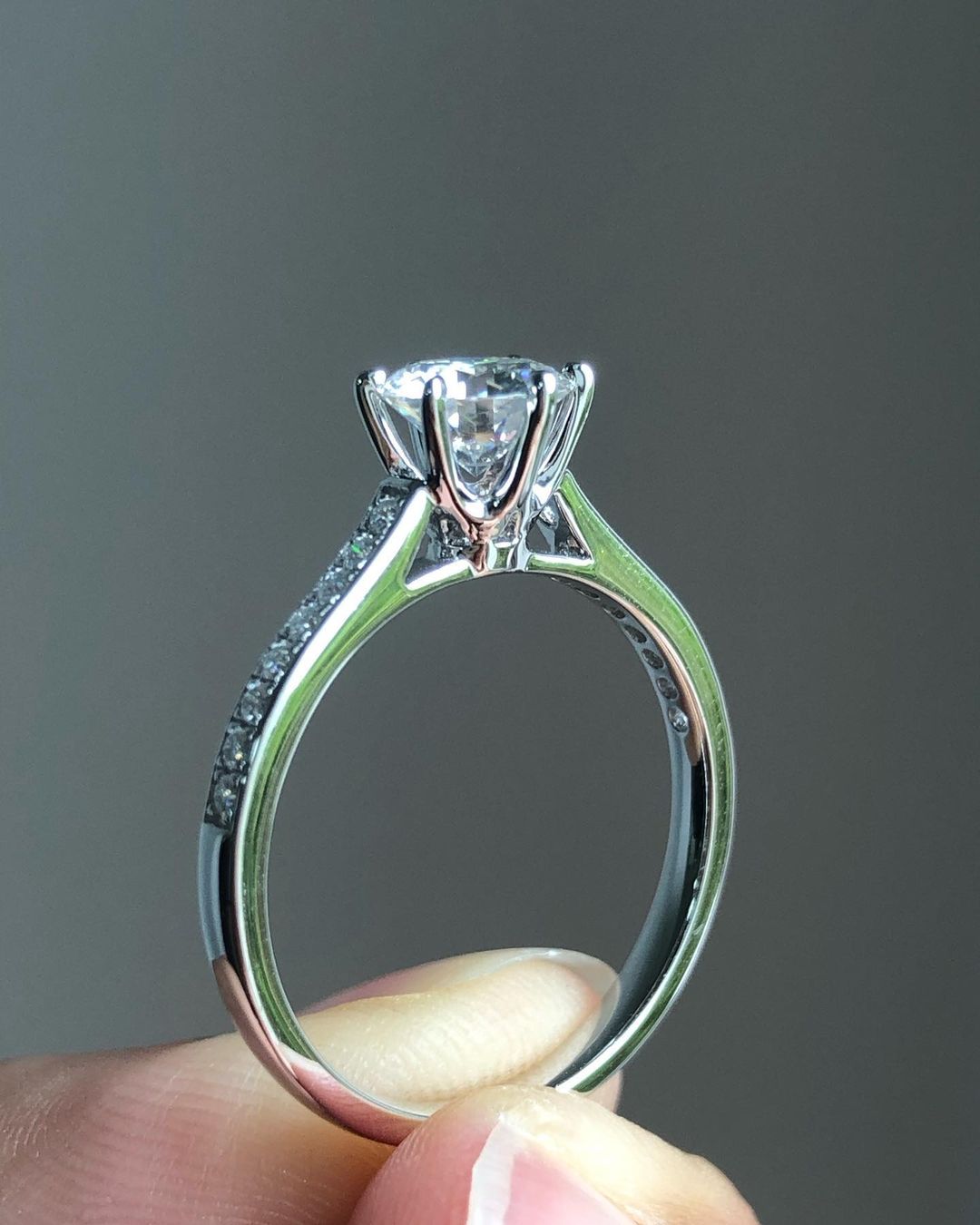 Pave Ring with 1.0 CT Round Cut Moissanite