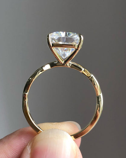 Twig Style Solitaire Ring with 3.51 CT Radiant Cut Moissanite