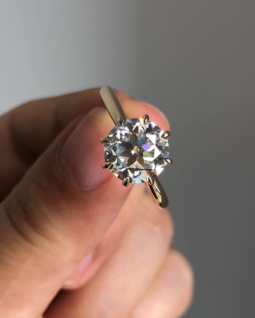 Solitaire Ring with 2.0 CT Old Mine Round Cut Moissanite
