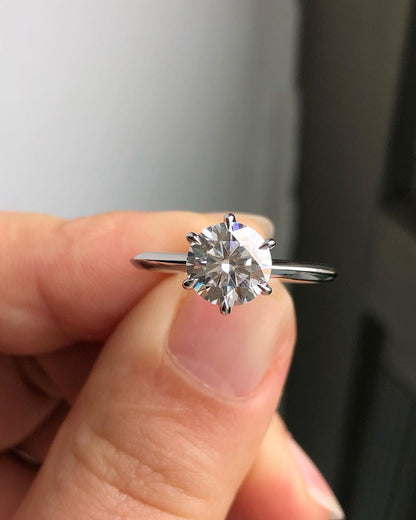 Solitaire Ring with 1.0 CT Round Cut Moissanite
