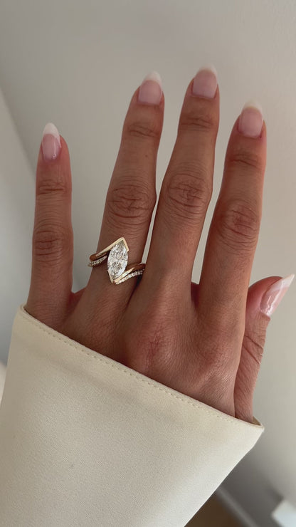 1.0 - 2.0 CT Marquise Shaped Lab Grown Diamond Solitaire Style Bridal Set