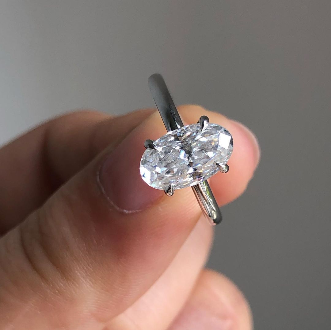 Solitaire Ring with 3.09 CT Elongated Oval Cut Moissanite