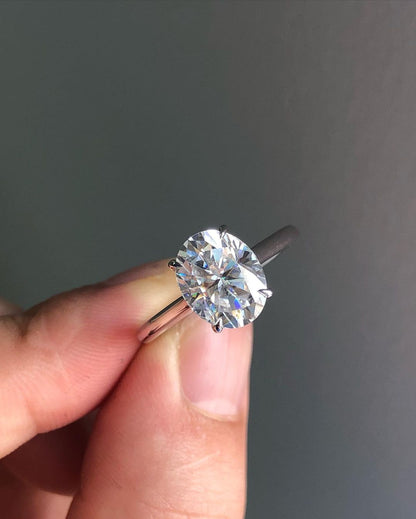 Solitaire Ring with 1.33 CT Oval Cut Moissanite