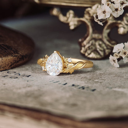 1.25 CT Carat Moissanite Diamond Pear Shape Vintage Engagement Ring