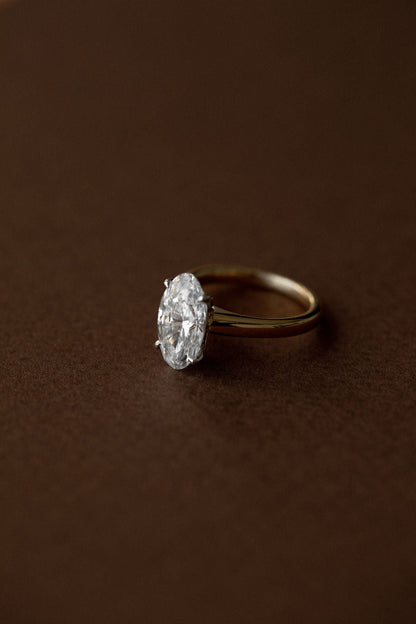 3.0 CT Oval Cut Solitaire Setting Moissanite Engagement Ring