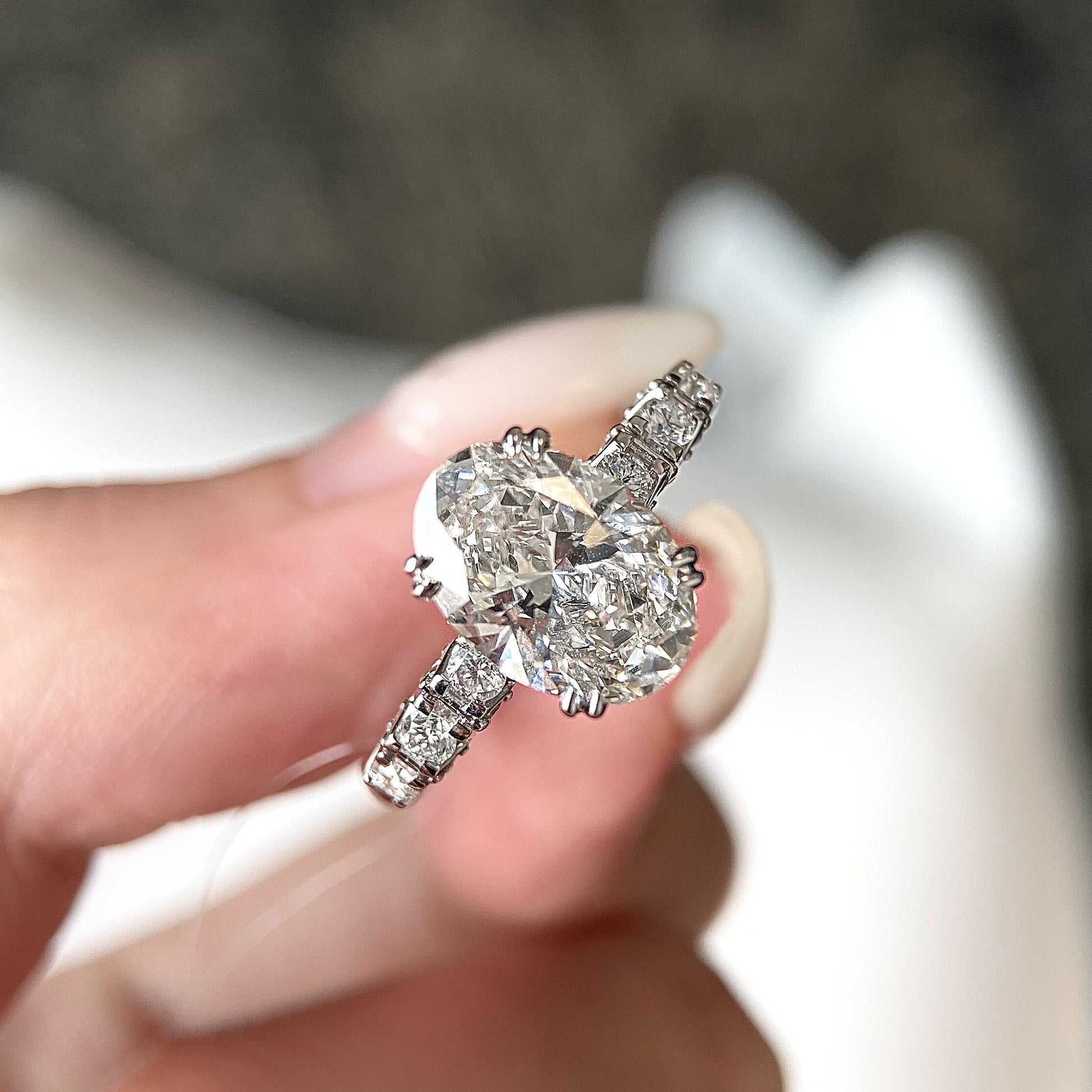 Oval cut CVD diamond pave style engagement ring