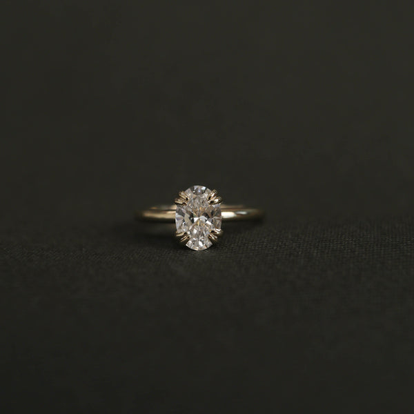 0.88 CT Oval Solitaire Moissanite Engagement Ring