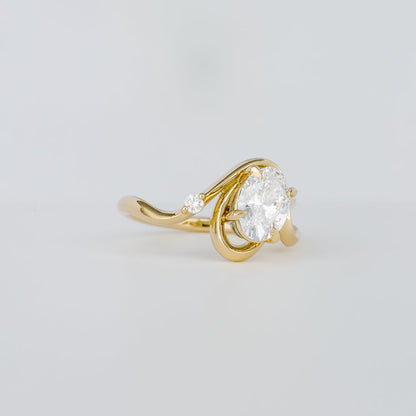 1.21 -3.0 CT Oval Cut Lab Grown Diamond Twisted Engagement ring