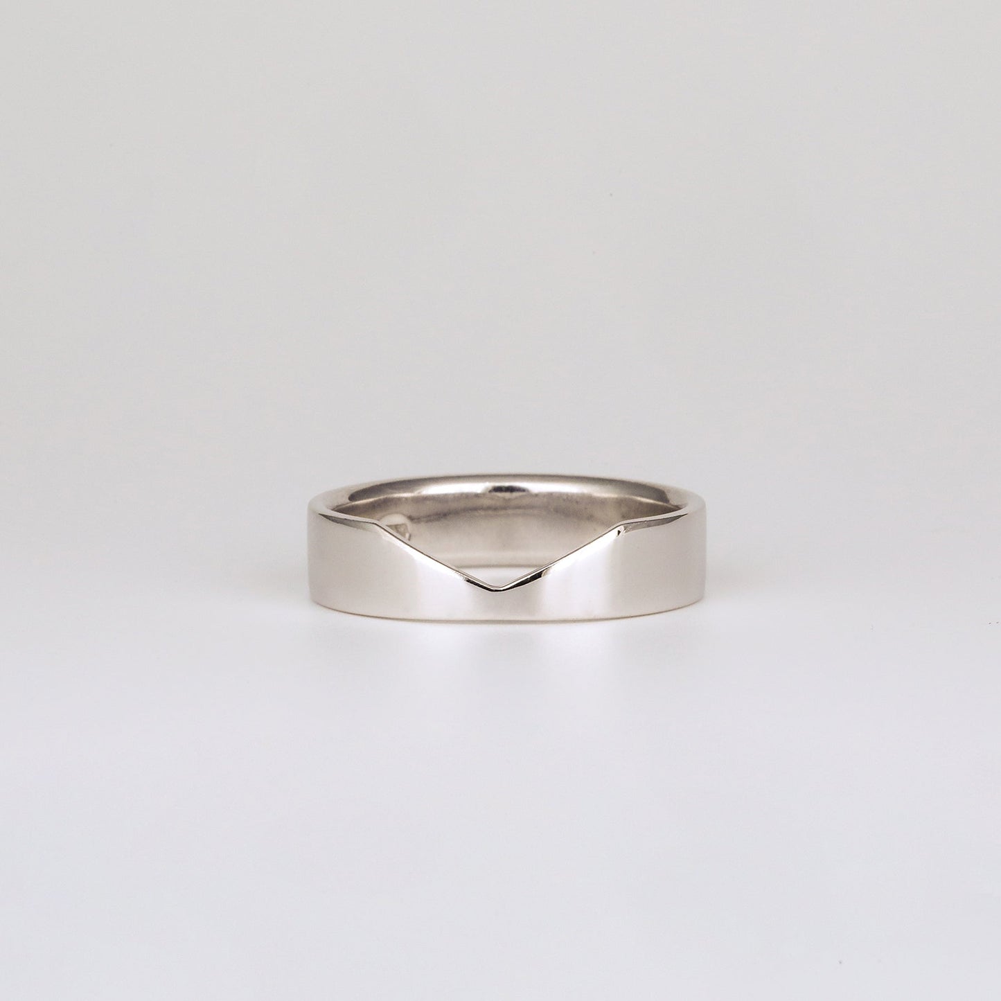 Wide Flat V Shap Wedding band