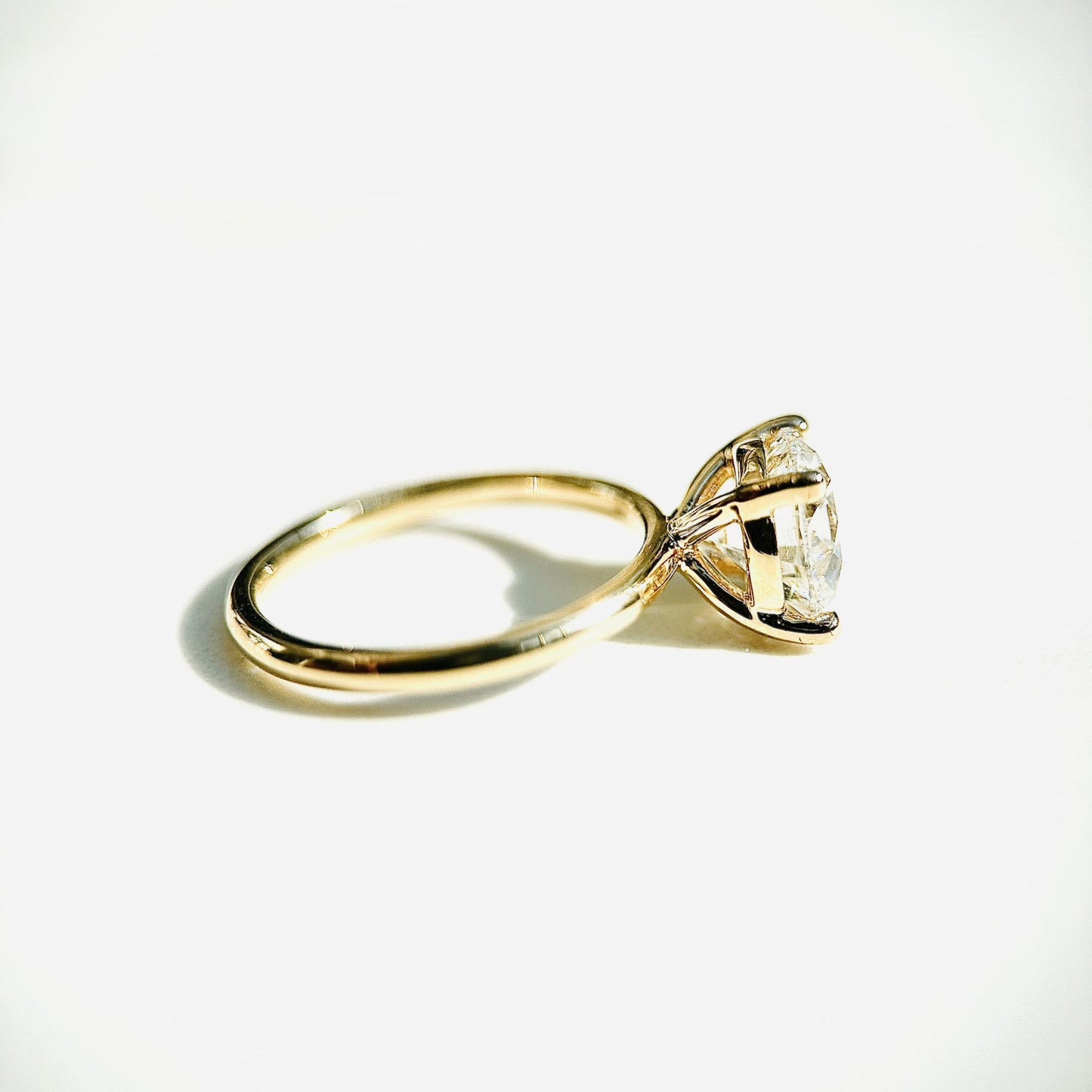 2.0 CT Round E/VS1 CVD Diamond Solitaire Engagement Ring
