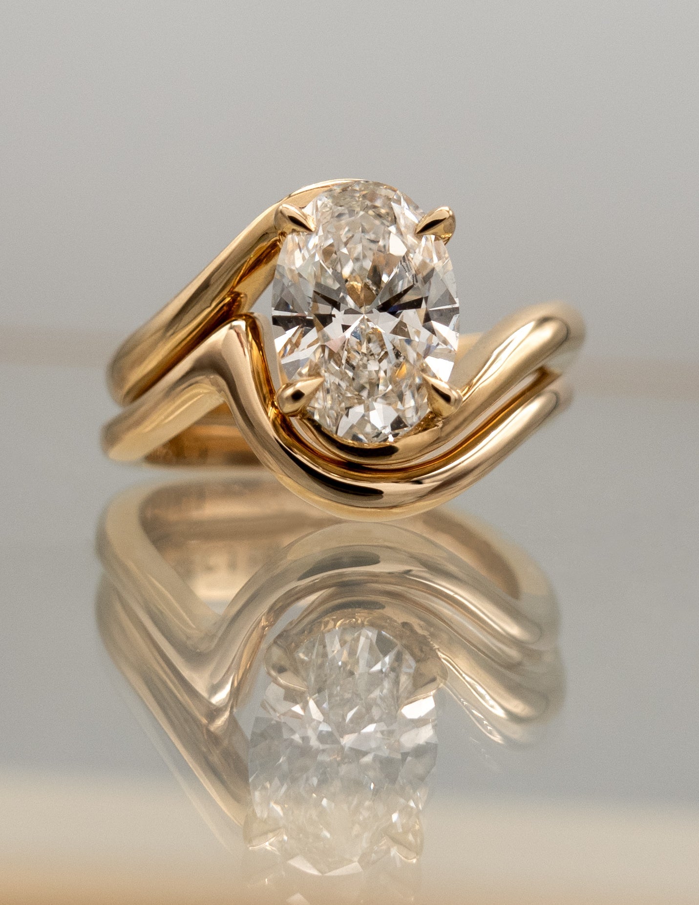 1.0- 3.0 CT Oval Cut Lab Grown Diamond Unique Setting Bridal Set