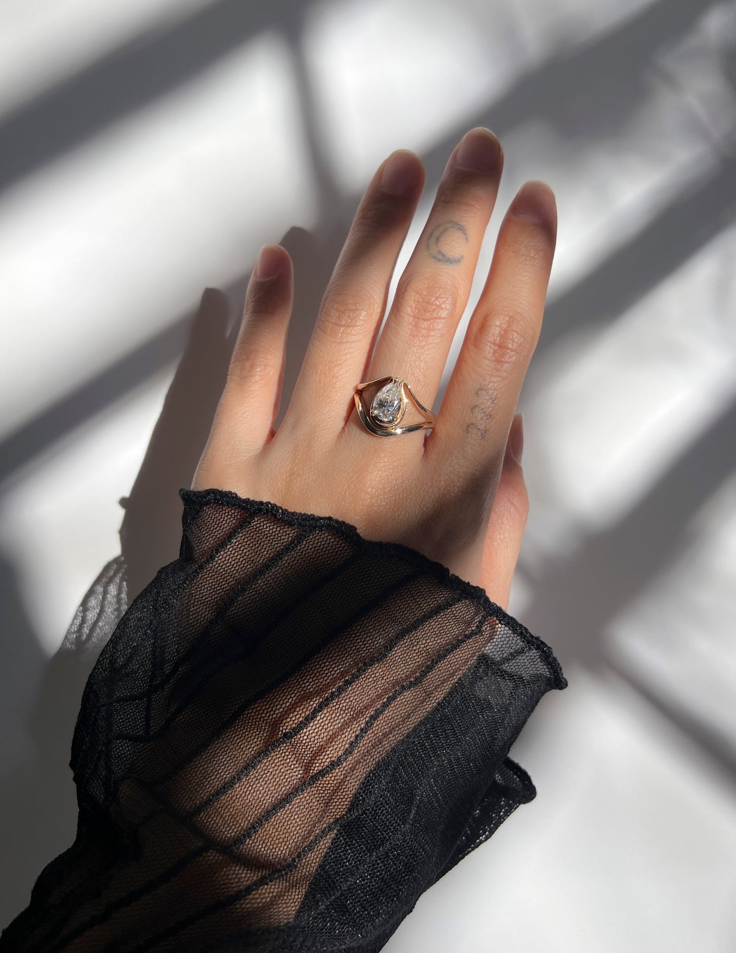 1.25 - 2.0 CT Pear Shaped Lab Grown Diamond Unique Style Engagement Ring