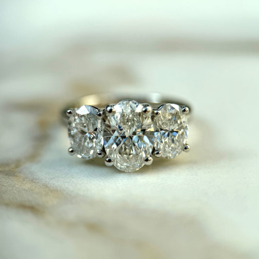 3.0 CT Oval E/VS1 CVD Diamond Three Stone Engagement Ring
