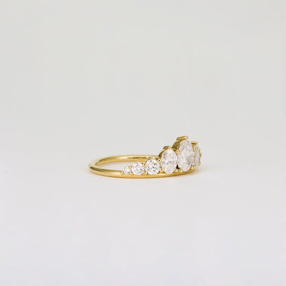 0.95 TCW Oval & Round Lab Grown Diamond Pave Wedding Band
