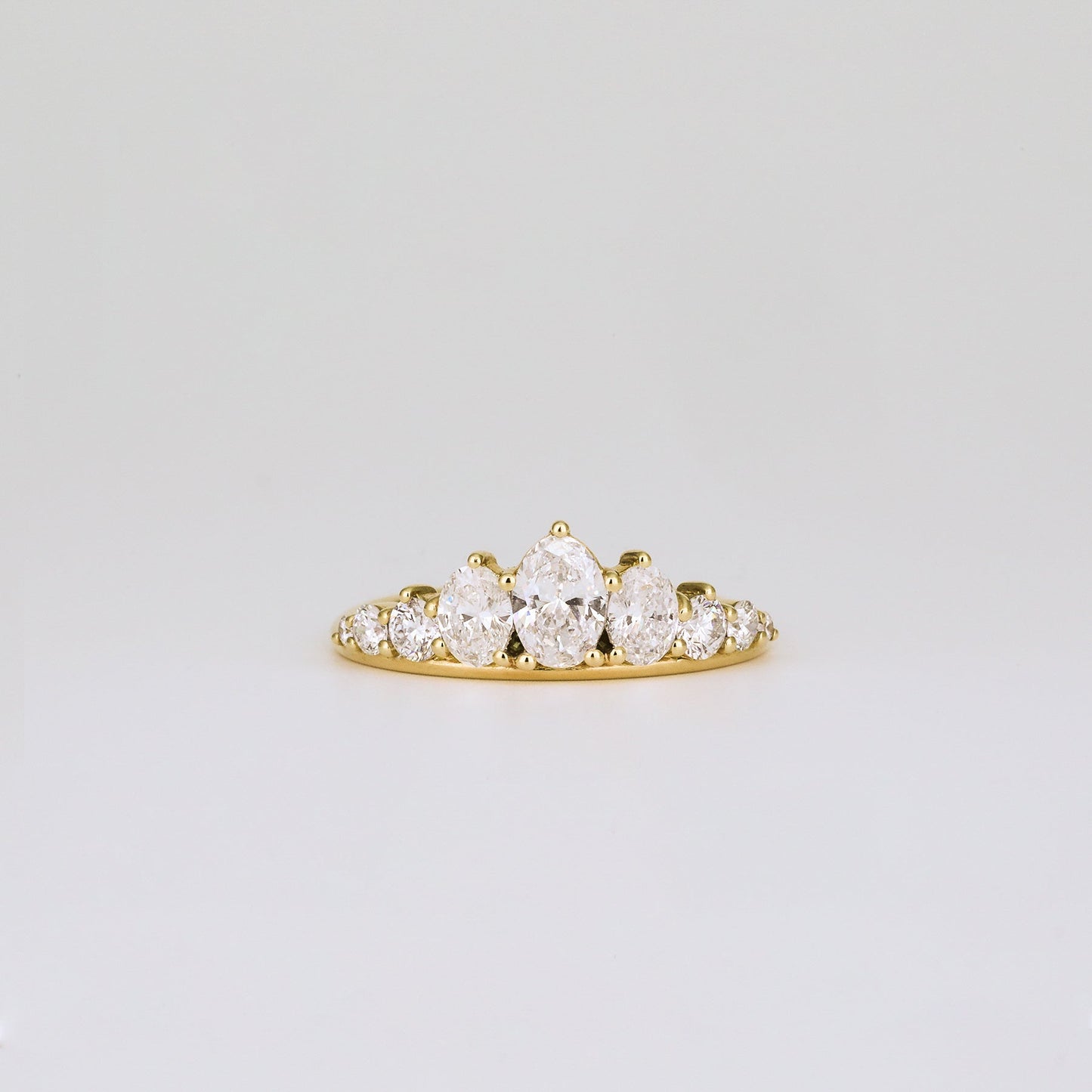 0.95 TCW Oval & Round Lab Grown Diamond Pave Wedding Band