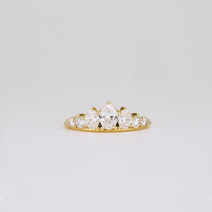 0.95 TCW Oval & Round Lab Grown Diamond Pave Wedding Band