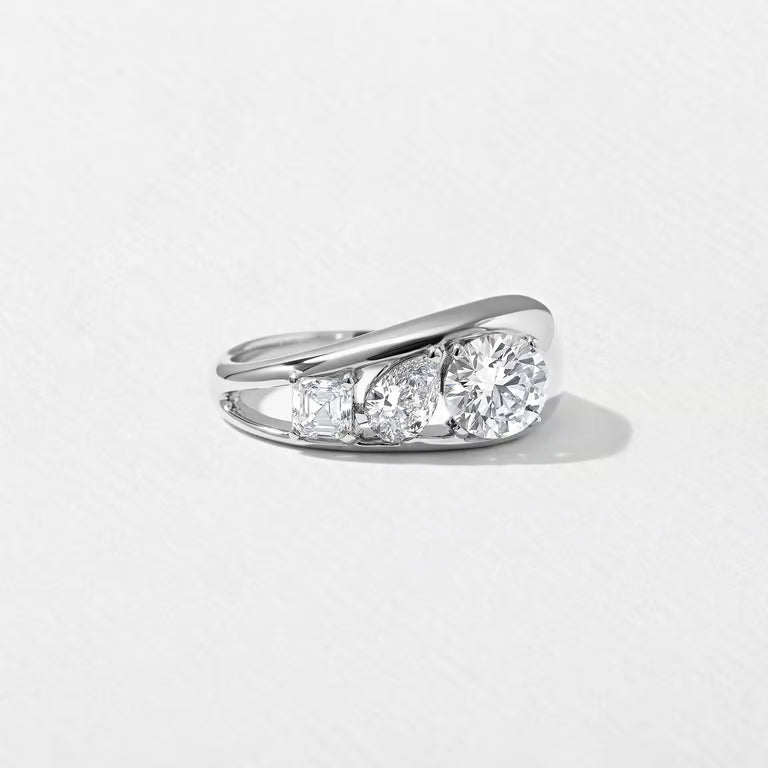 Amity- Round, Pear & Asscher Mix Cut Bold Lab Grown Diamond Wedding Band