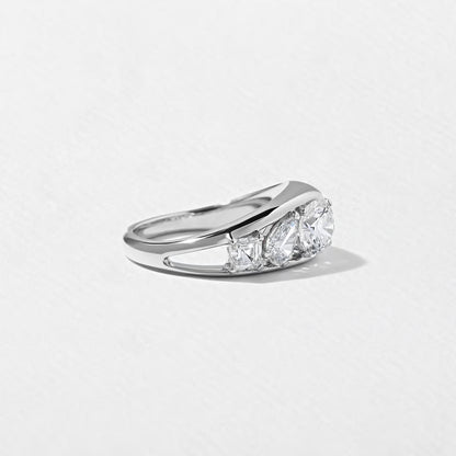 Amity- Round, Pear & Asscher Mix Cut Bold Lab Grown Diamond Wedding Band