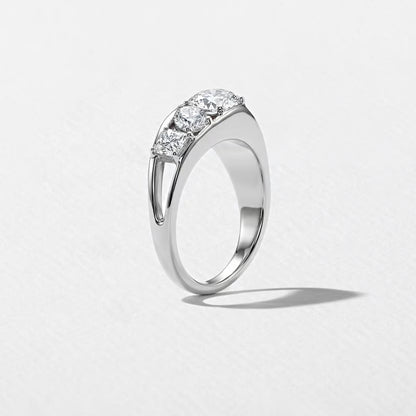 Amity- Round, Pear & Asscher Mix Cut Bold Lab Grown Diamond Wedding Band