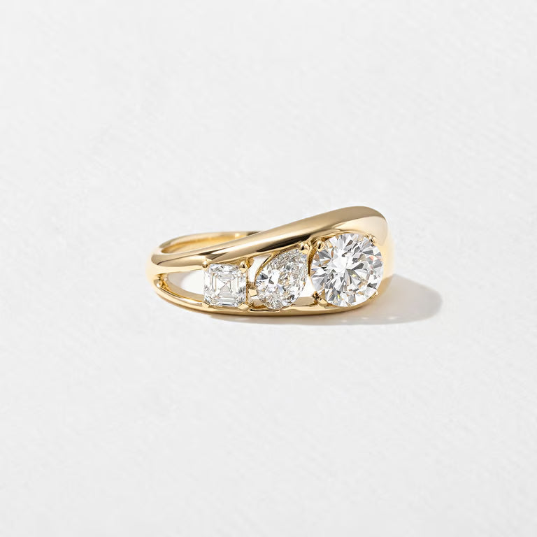 Amity- Round, Pear & Asscher Mix Cut Bold Lab Grown Diamond Wedding Band