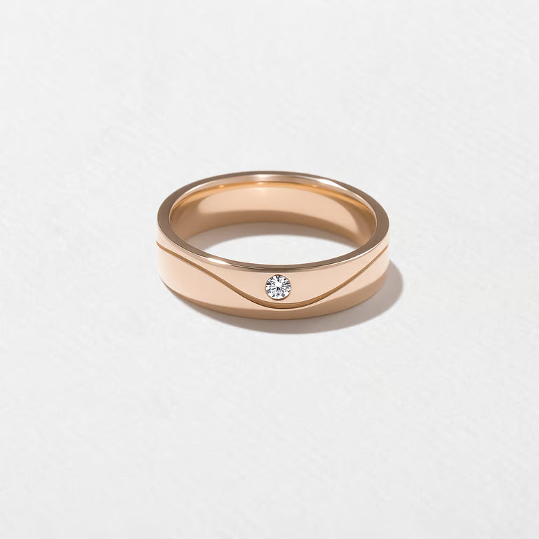 Blythe- Wave Men's Wedding Band