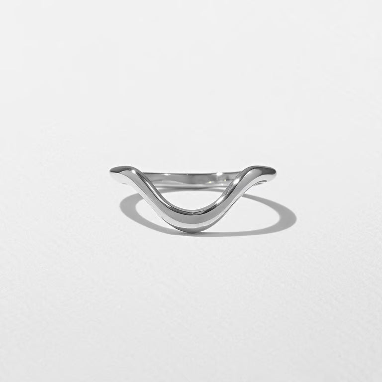 Evadne- Curved Wedding Band