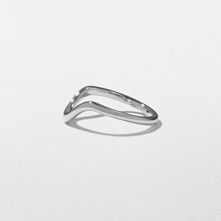 Evadne- Curved Wedding Band