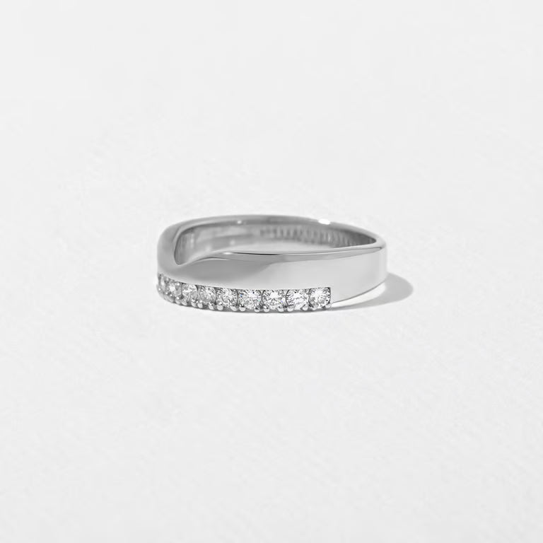 Gwyneth- Round Wide Lab Grown Diamond Wedding Band