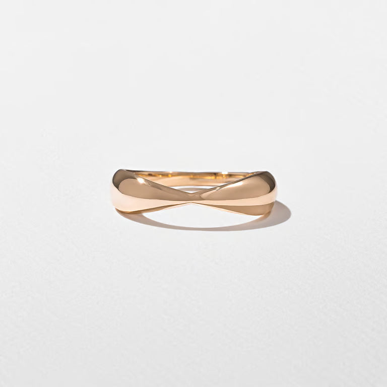 Haven- Crossover Wedding Band