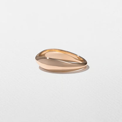 Haven- Crossover Wedding Band