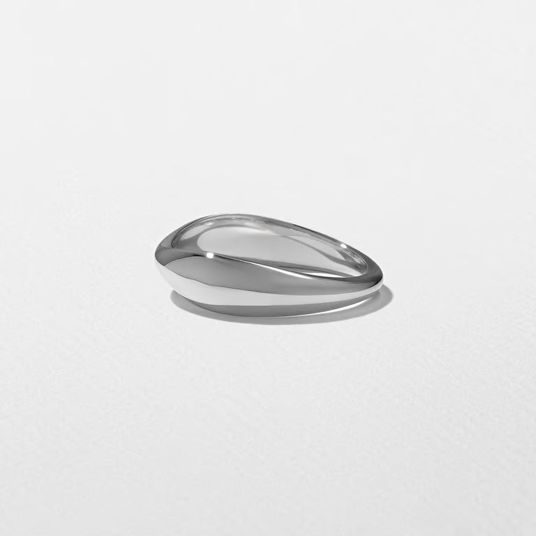 Haven- Crossover Wedding Band