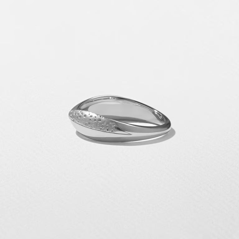 Hestia- Texture Crossover Wedding Band