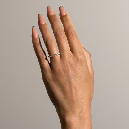 Ismene- Round Wave Lab Grown Diamond Wedding Band