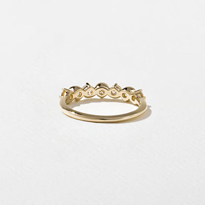 Ismene- Round Wave Lab Grown Diamond Wedding Band