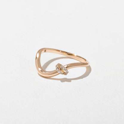 Lourdes- Round Curved Knot Lab Grown Diamond Wedding Band