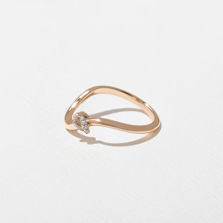 Lourdes- Round Curved Knot Lab Grown Diamond Wedding Band
