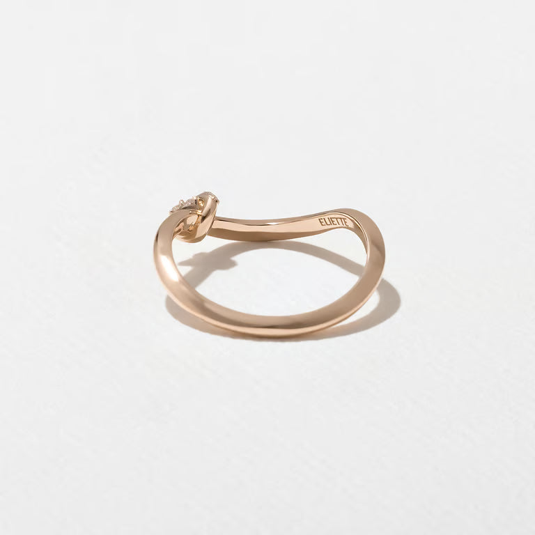 Lourdes- Round Curved Knot Lab Grown Diamond Wedding Band