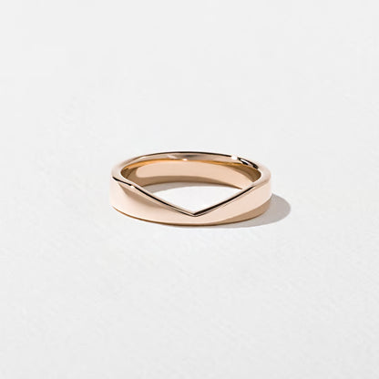 Mabel- Cigar Curved Wedding Band