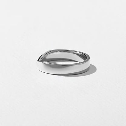 Mabel- Cigar Curved Wedding Band