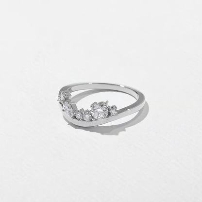 Meadow- Round & Pear Cluster Curved Lab Grown Diamond Wedding Band