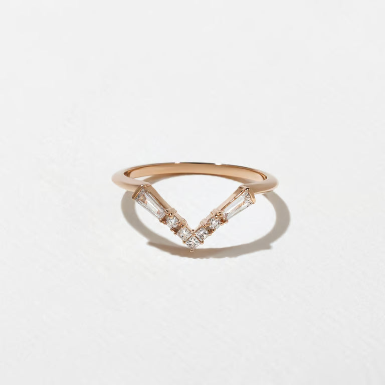 Oceanne- Round, Taper Baguette & Princess Curved Lab Grown Diamond Wedding Band