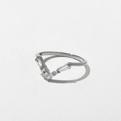 Oceanne- Round, Taper Baguette & Princess Curved Lab Grown Diamond Wedding Band