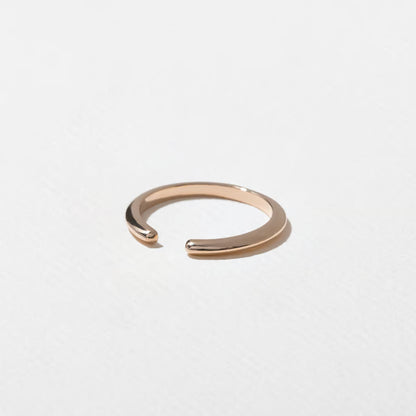 Peony- Plain Open Wedding Band