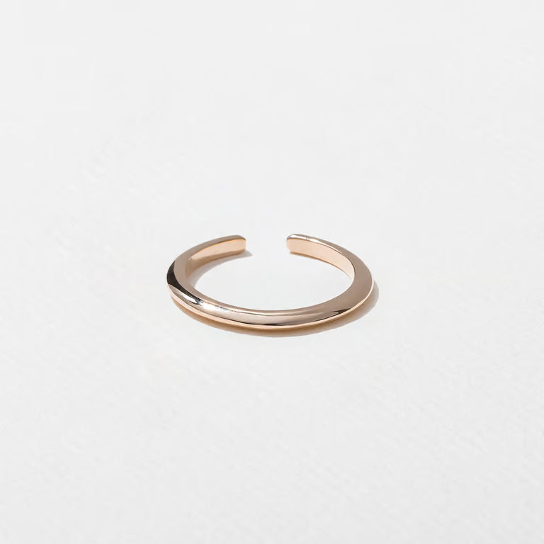 Peony- Plain Open Wedding Band