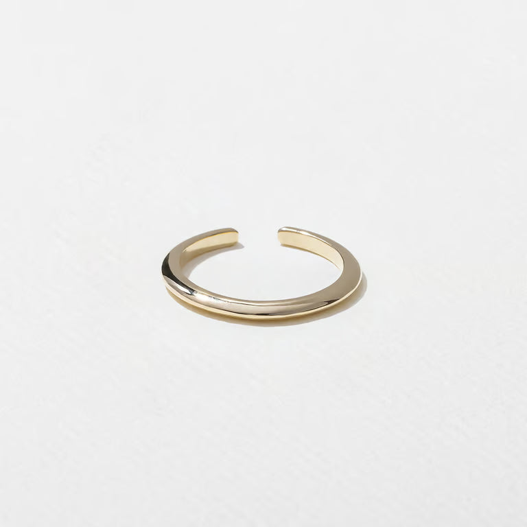 Peony- Plain Open Wedding Band