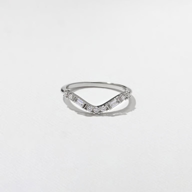 Rhea- Round & Baguette Curved Lab Grown Diamond Wedding Band