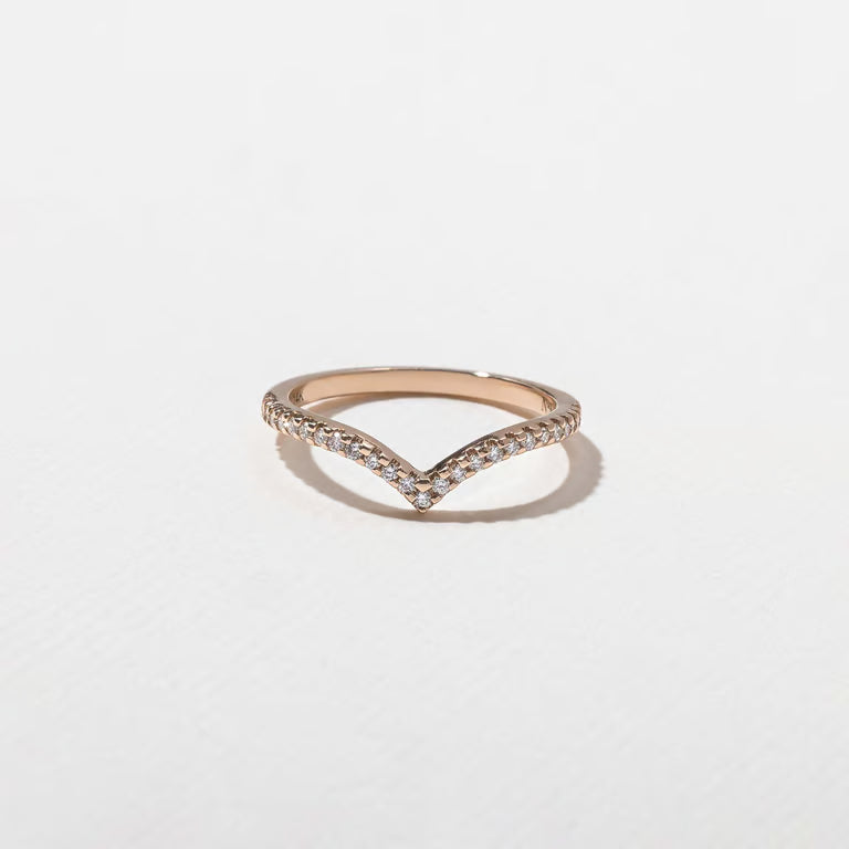 Sonali- Round Curved Lab Grown Diamond Wedding Band